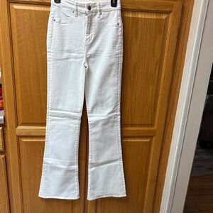 American Eagle Ladies Flare Pants size 0 Long new with tags